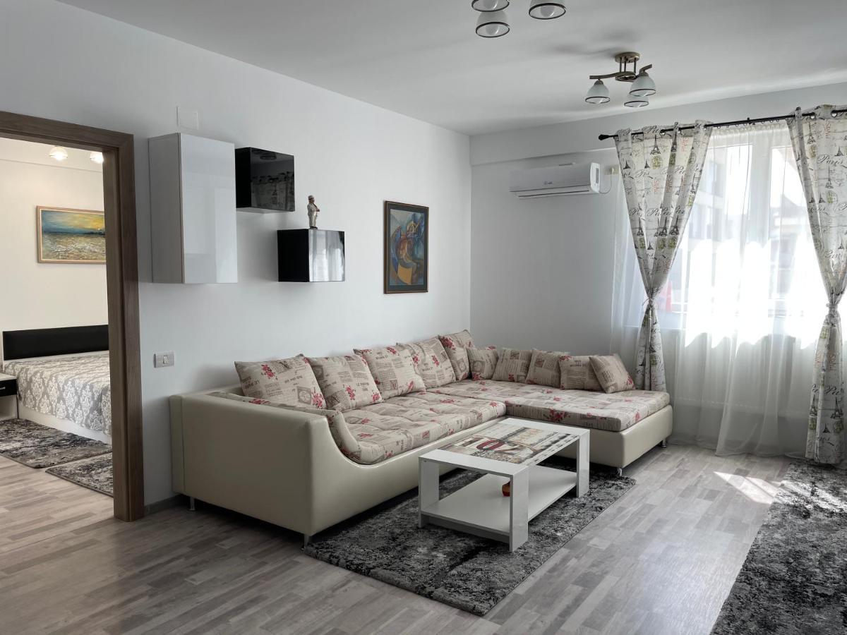 Iany Residence 1 นาโวดาริ ภายนอก รูปภาพ