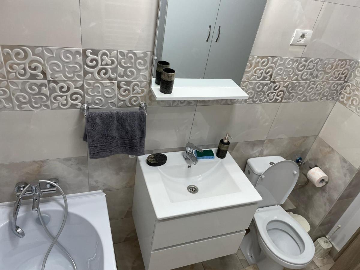 Iany Residence 1 นาโวดาริ ภายนอก รูปภาพ